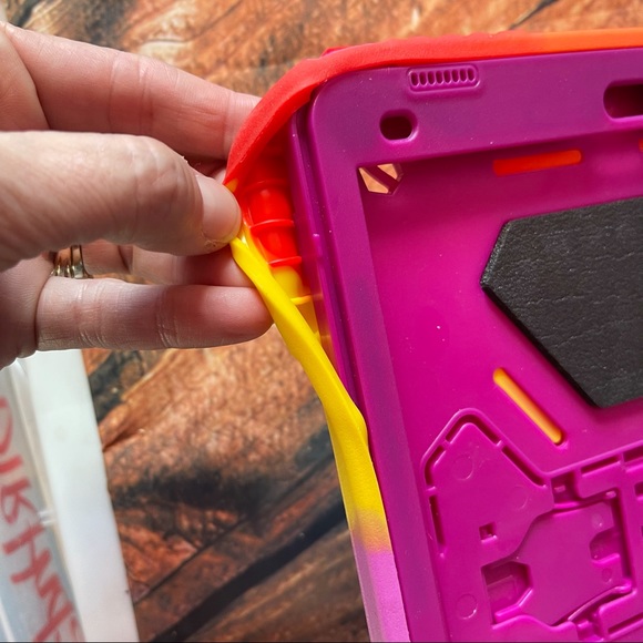 Airguard tablet iPad cover android fire durable cover kickstand & pen holder - Picture 14 of 15